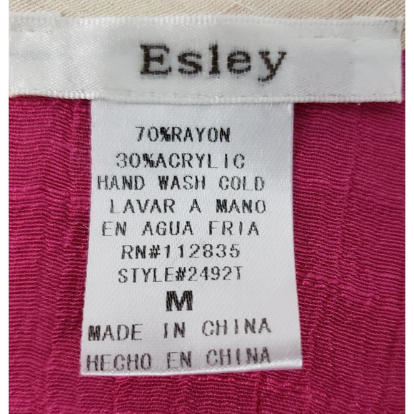 Esley Pink Top/Tunic with White Embroidery Design; Scalloped Hem ~ Size Medium - Picture 5 of 5